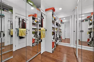 329 SE 3rd St, Hallandale Beach, FL 33009 - Photo 15
