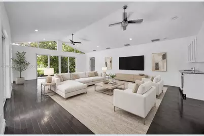 3709 Alhambra Ct, Coral Gables, FL 33134 - Photo 11
