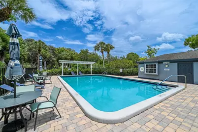 6526 Windsor Dr, Parkland, FL 33067 - Photo 37