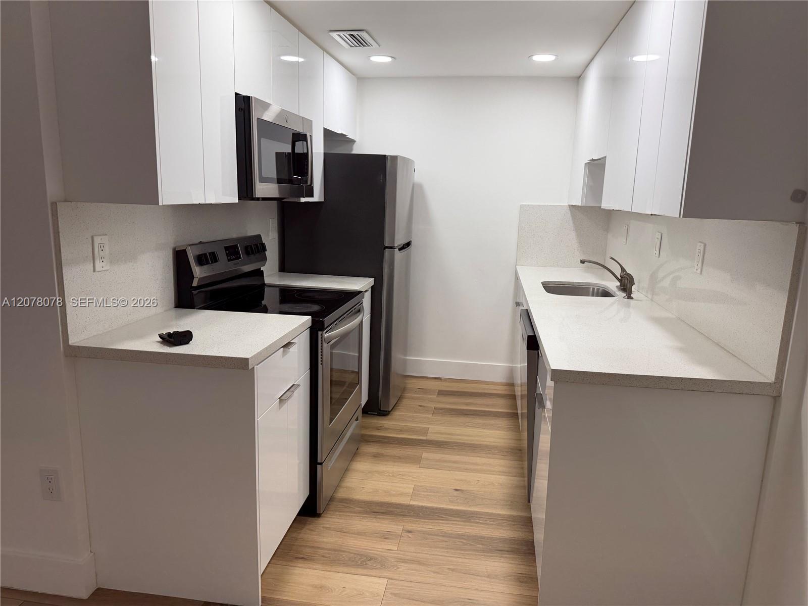 10822 N Kendall Dr #S 23 - 10822 N Kendall Dr #S 23, Miami, FL 33176 Luxury Property | Jose Angel Pina