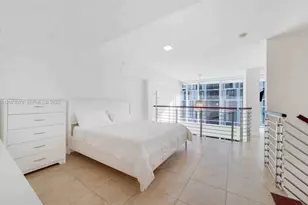 41 SE 5th St, Miami, FL 33131 - Photo 13