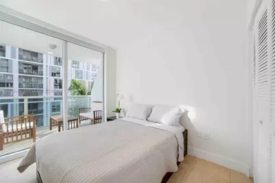 41 SE 5th St #408, Miami, FL 33131 - Photo 7