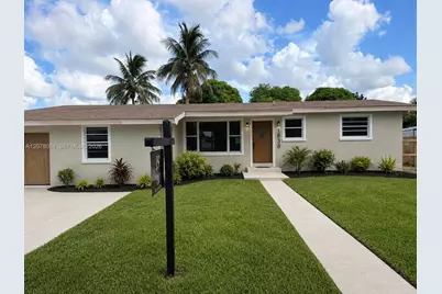 1115 W 51st Pl, Hialeah, FL 33012 - Photo 1