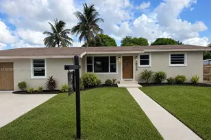 1115 W 51st Pl, Hialeah, FL 33012 - Photo 1