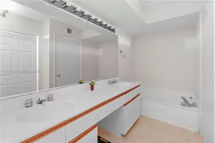 3400 NE 192 St, Aventura, FL 33180 - Photo 15