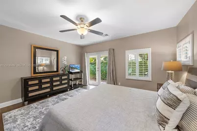2400 Trapp Ave, Miami, FL 33133 - Photo 21