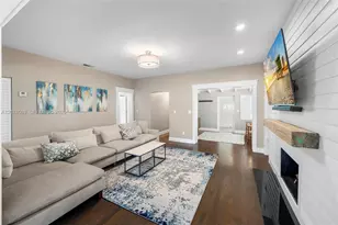 2400 Trapp Ave, Miami, FL 33133 - Photo 7