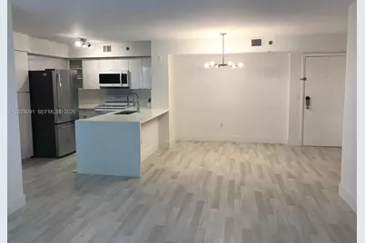 19901 E Country Club Dr #2405, Aventura, FL 33180 - Photo 5