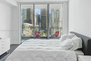 92 SW 3rd St, Miami, FL 33130 - Photo 3