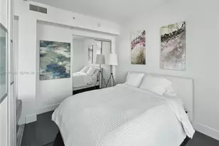92 SW 3rd St, Miami, FL 33130 - Photo 9