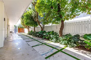 1029 79th St, Miami Beach, FL 33141 - Photo 27