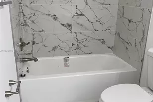 10537 NW 8th St, Pembroke Pines, FL 33026 - Photo 15
