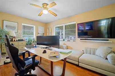 14031 NW 5th Ave, Miami, FL 33168 - Photo 23
