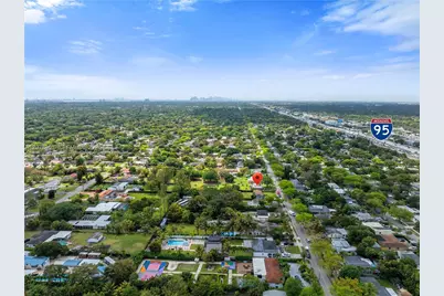 14031 NW 5th Ave, Miami, FL 33168 - Photo 13