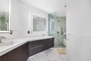 851 NE 1st Ave, Miami, FL 33132 - Photo 31