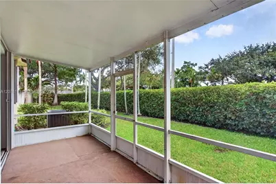 11641 NW 47th Dr, Coral Springs, FL 33076 - Photo 27