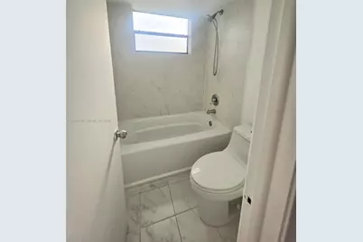 20105 NE 3rd Ct #6, Miami, FL 33179 - Photo 15