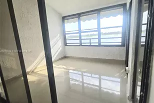 20105 NE 3rd Ct, Miami, FL 33179 - Photo 17
