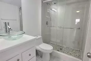 20105 NE 3rd Ct, Miami, FL 33179 - Photo 7