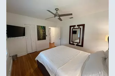 1545 NE 138th St, North Miami, FL 33161 - Photo 7