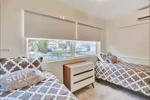 174 NE 47th St, Miami, FL 33137 - Photo 13