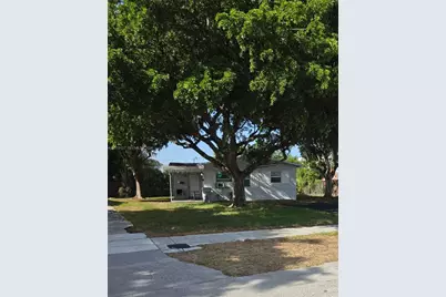 351 NE 25th Ct, Pompano Beach, FL 33064 - Photo 5