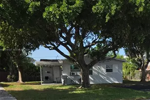 351 NE 25th Ct, Pompano Beach, FL 33064 - Photo 5