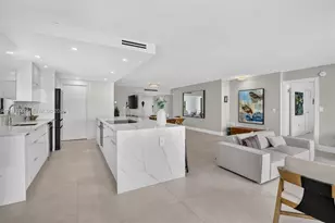 200 Golden Isles Dr, Hallandale Beach, FL 33009 - Photo 15