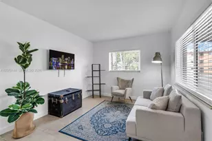 1021 NW 23rd Ave, Miami, FL 33125 - Photo 3