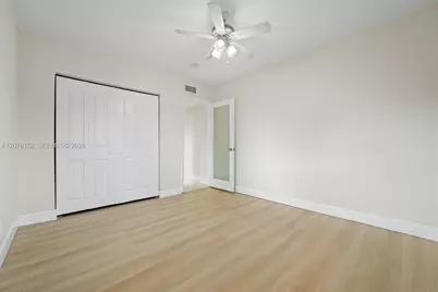 292 E 55th St, Hialeah, FL 33013 - Photo 19