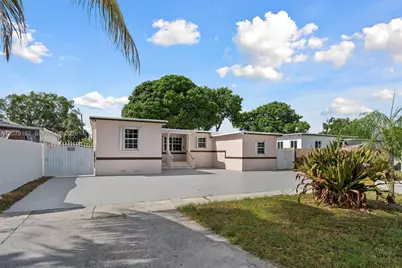 292 E 55th St, Hialeah, FL 33013 - Photo 1