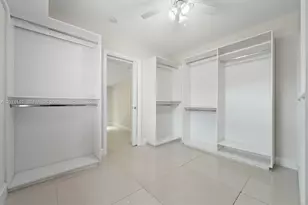 292 E 55th St, Hialeah, FL 33013 - Photo 17