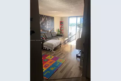 16851 NE 23rd Ave #B402, North Miami Beach, FL 33160 - Photo 5