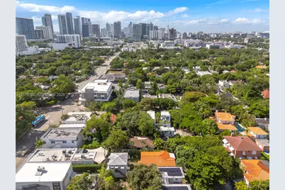 4727 NE 1st Ct, Miami, FL 33137 - Photo 37