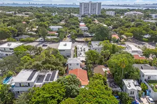 4727 NE 1st Ct, Miami, FL 33137 - Photo 27