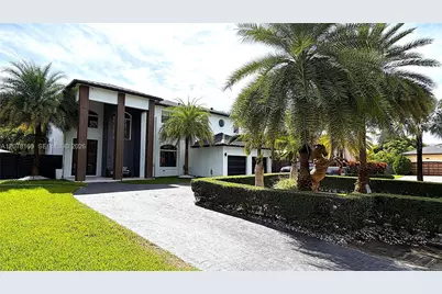 8211 SW 122nd Ave, Miami, FL 33183 - Photo 1
