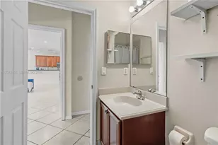 19143 Crystal St, Weston, FL 33332 - Photo 17