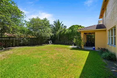 19143 Crystal St #19143, Weston, FL 33332 - Photo 25