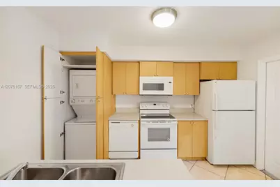 2332 SW 26th Ln, Miami, FL 33133 - Photo 7