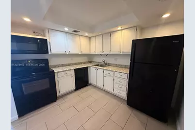500 Executive Center Dr #4J, West Palm Beach, FL 33401 - Photo 15