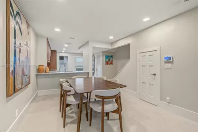 825 SE 2nd St #825, Fort Lauderdale, FL 33301 - Photo 9