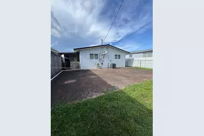550 E 29th St, Hialeah, FL 33013 - Photo 3