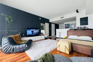 325 S Biscayne Blvd, Miami, FL 33131 - Photo 1
