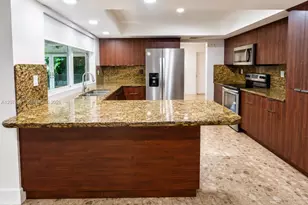 15330 Durnford Dr, Miami Lakes, FL 33014 - Photo 3