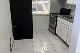 166 W 8th St, Hialeah, FL 33010 - Photo 5