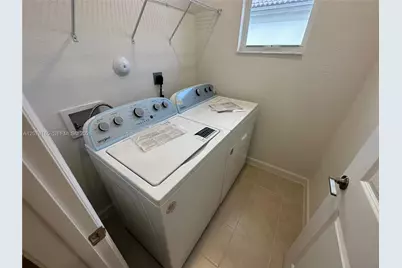 2382 NW 131st Cir, Miami, FL 33167 - Photo 19