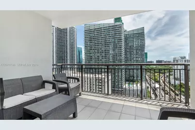 999 SW 1st Ave #2004, Miami, FL 33130 - Photo 5