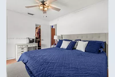 939 S Bluebird Ln, Homestead, FL 33035 - Photo 35