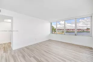 1501 NE Miami Gardens Dr, Miami, FL 33179 - Photo 13