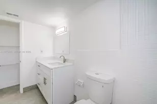 1501 NE Miami Gardens Dr, Miami, FL 33179 - Photo 21